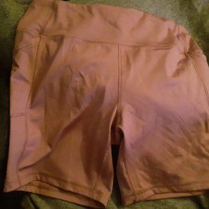 Avia shorts (plus)